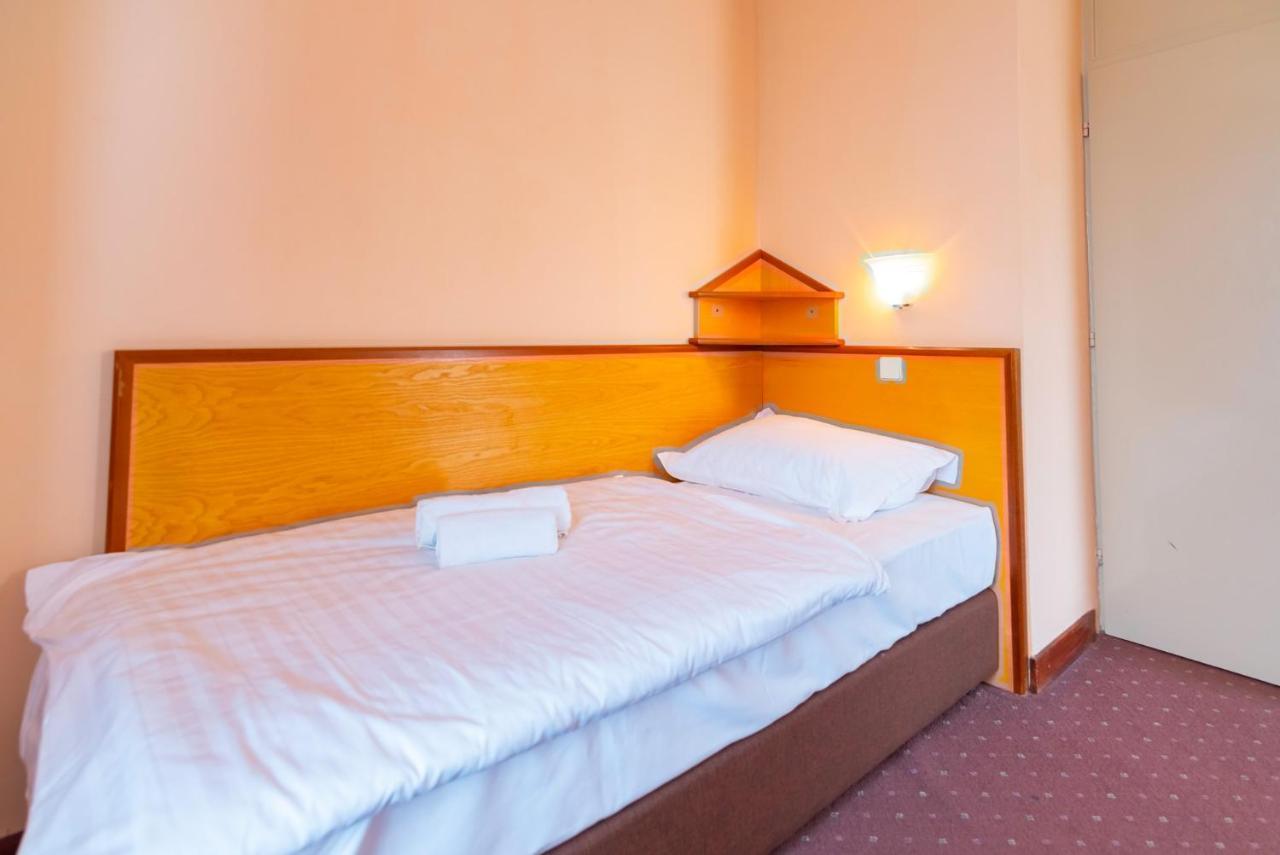 Hotel Park Čakovec المظهر الخارجي الصورة