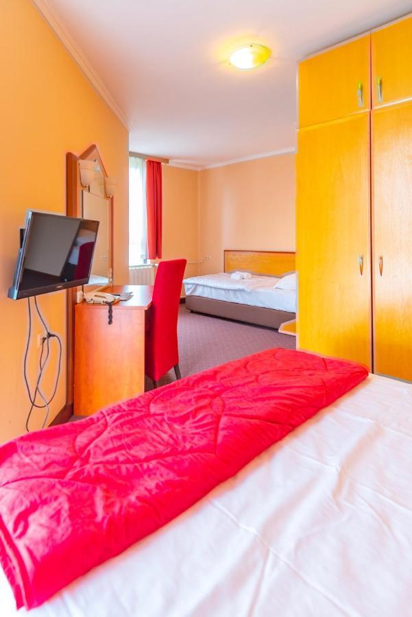 Hotel Park Čakovec المظهر الخارجي الصورة