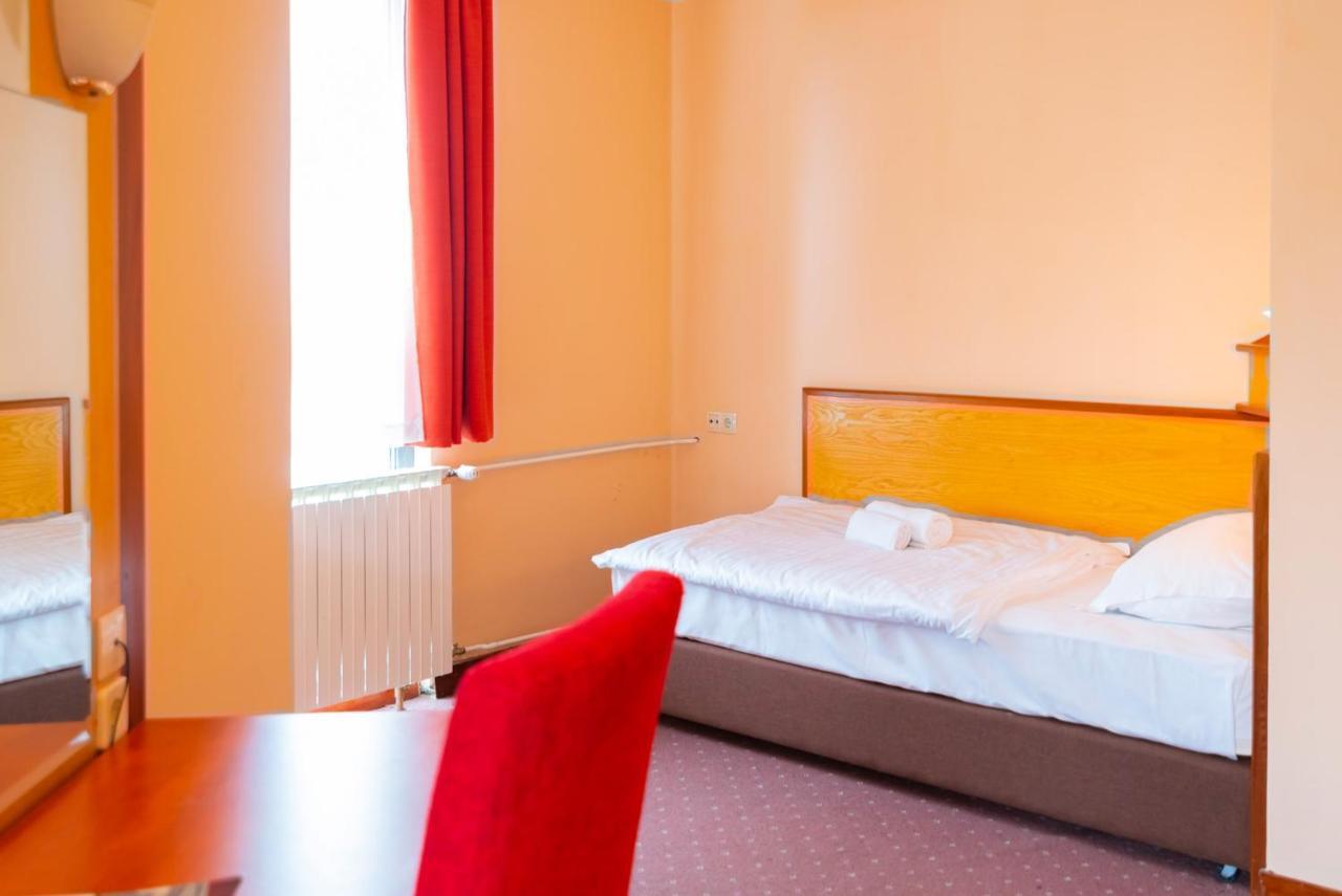 Hotel Park Čakovec المظهر الخارجي الصورة