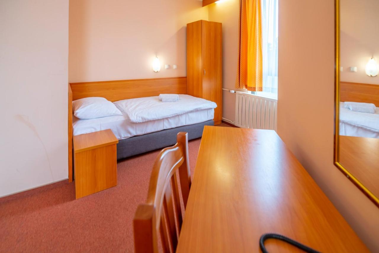Hotel Park Čakovec المظهر الخارجي الصورة