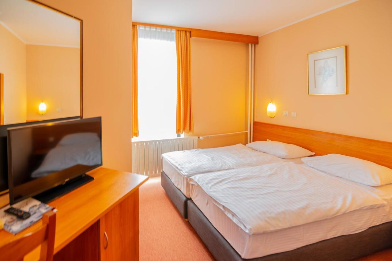 Hotel Park Čakovec المظهر الخارجي الصورة