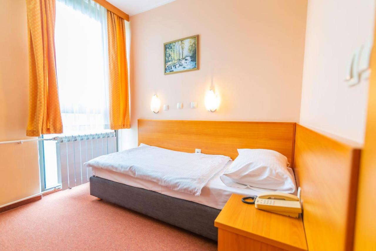 Hotel Park Čakovec المظهر الخارجي الصورة
