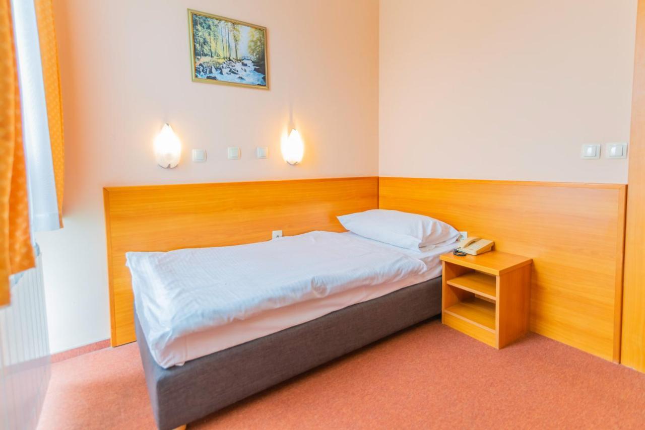 Hotel Park Čakovec المظهر الخارجي الصورة